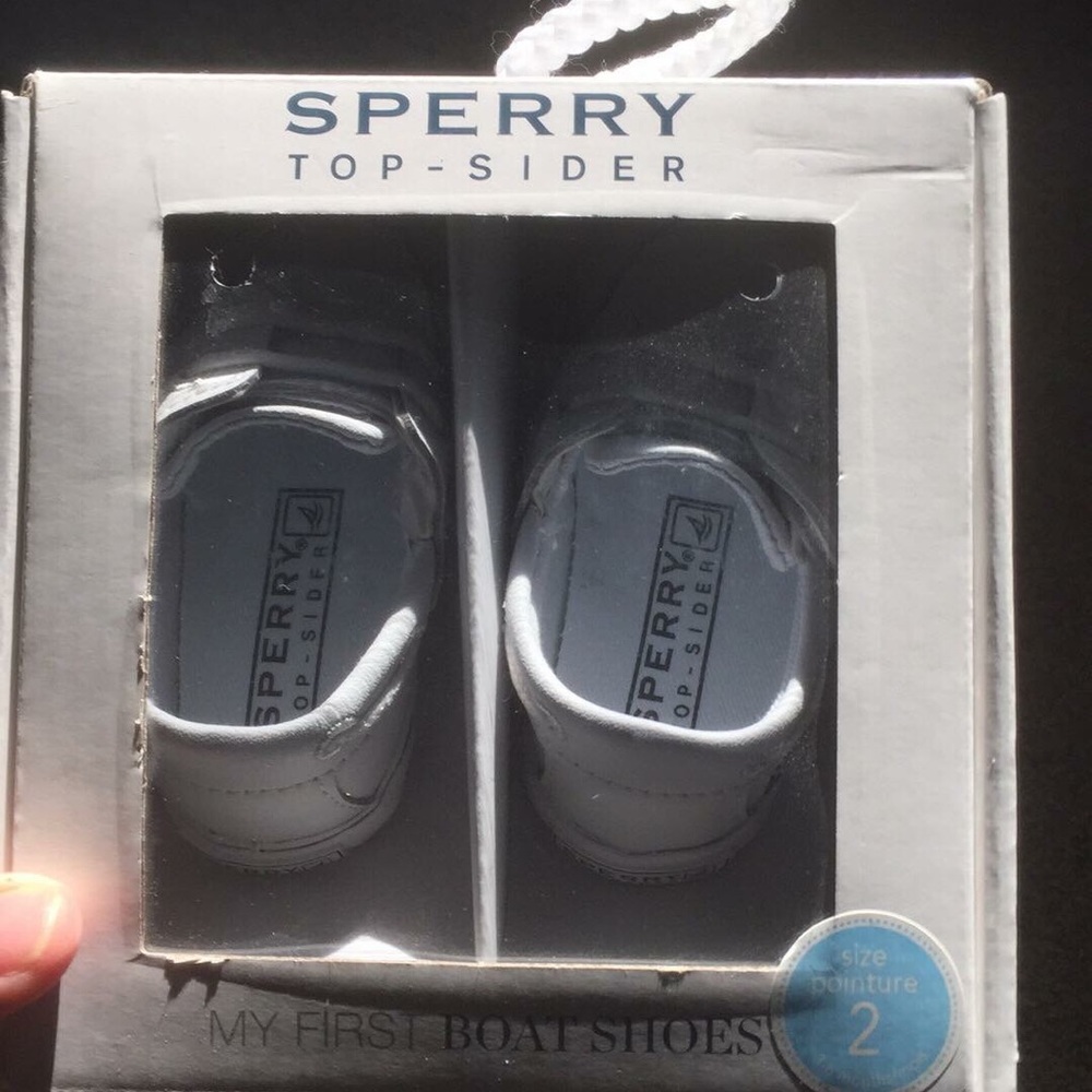 BRAND NEW. Size 2 infant Sperrys