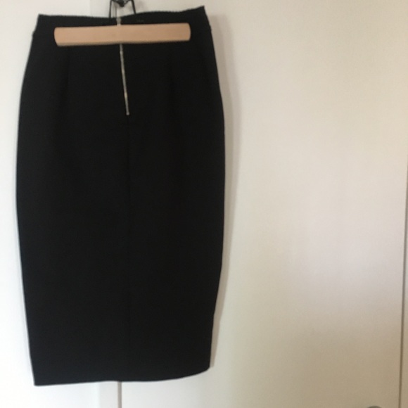 Black Pencil Skirt - Picture 4 of 7