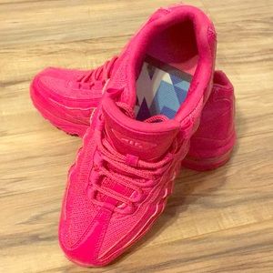 Hot Pink Original ‘95 Air Max (Authentic)