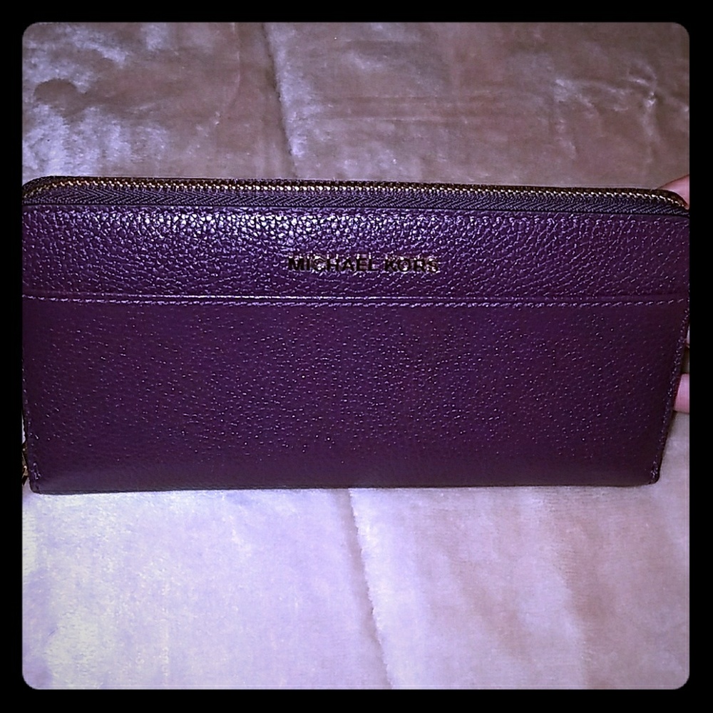 Michael Kors wallet