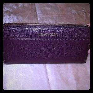 Michael Kors wallet