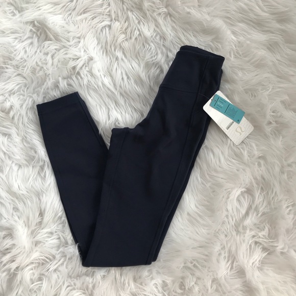 • Lululemon • Wander Pant Skinny Legging New - Picture 5 of 6