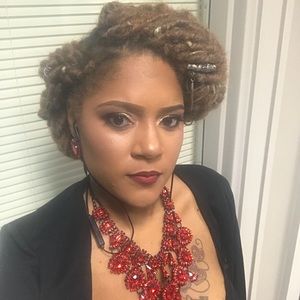 Meet your Posher, Rosa