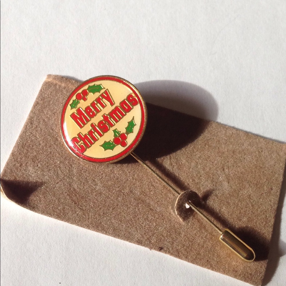 Merry Christmas enamel pin
