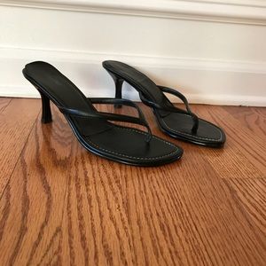 Mossimo kitten heel sandals