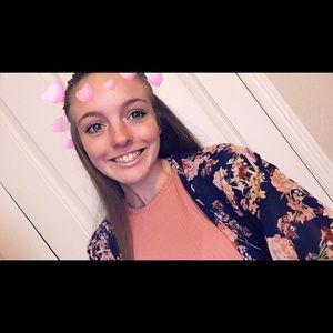 Meet your Posher, Katelyn