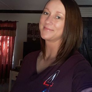 Meet your Posher, Angie