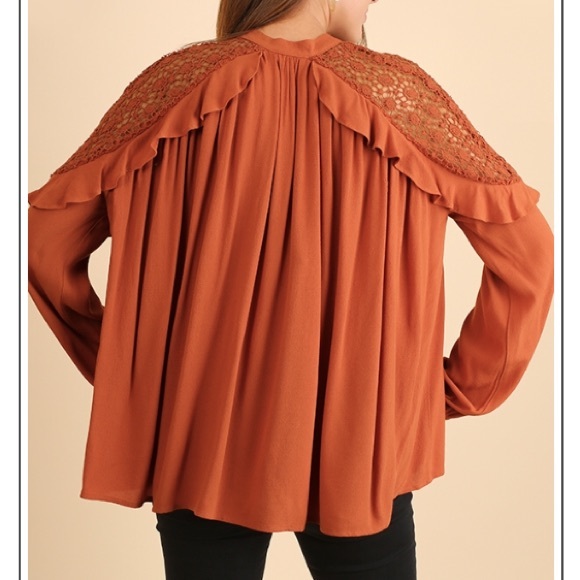✨NWT✨✨ Long Sleeve Blouse - Picture 3 of 3
