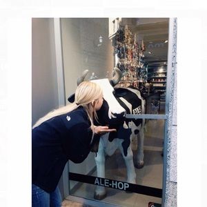 Meet your Posher, Lauren