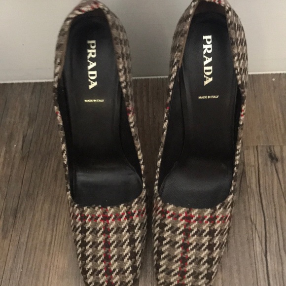 Prada Heels Size 39 - Picture 2 of 4