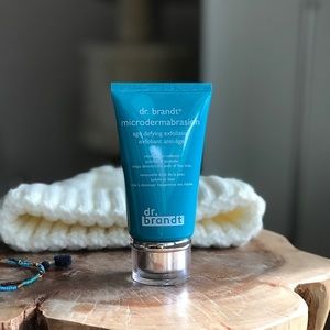 NEW! Dr. Brandt Microdermabrasion Exfoliator