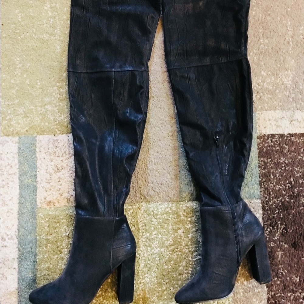 *SOLD*Thigh High over the knee boots