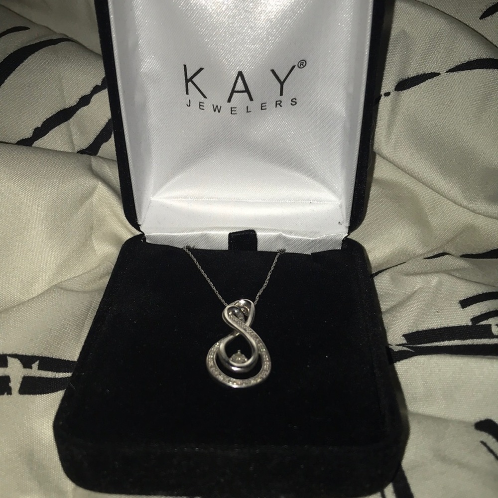 Kay jewelers diamond necklace