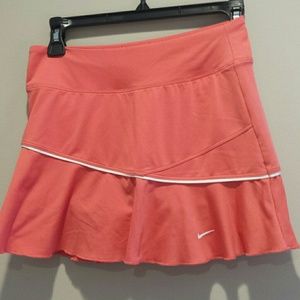 Nike pink tennis/run skirt size small