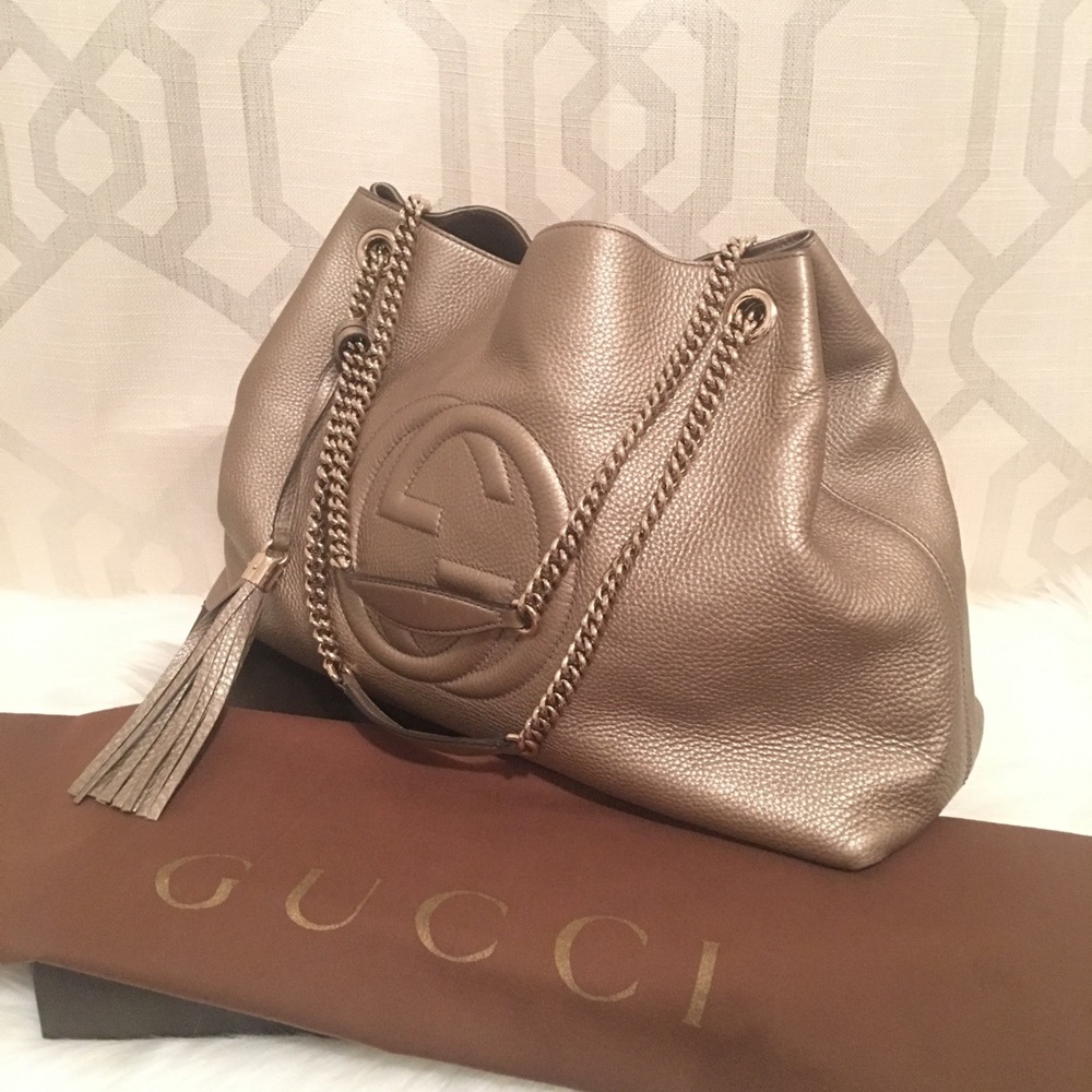 Gucci Large Soho Metallic Gold Shoulder Bag - Picture 5 of 8