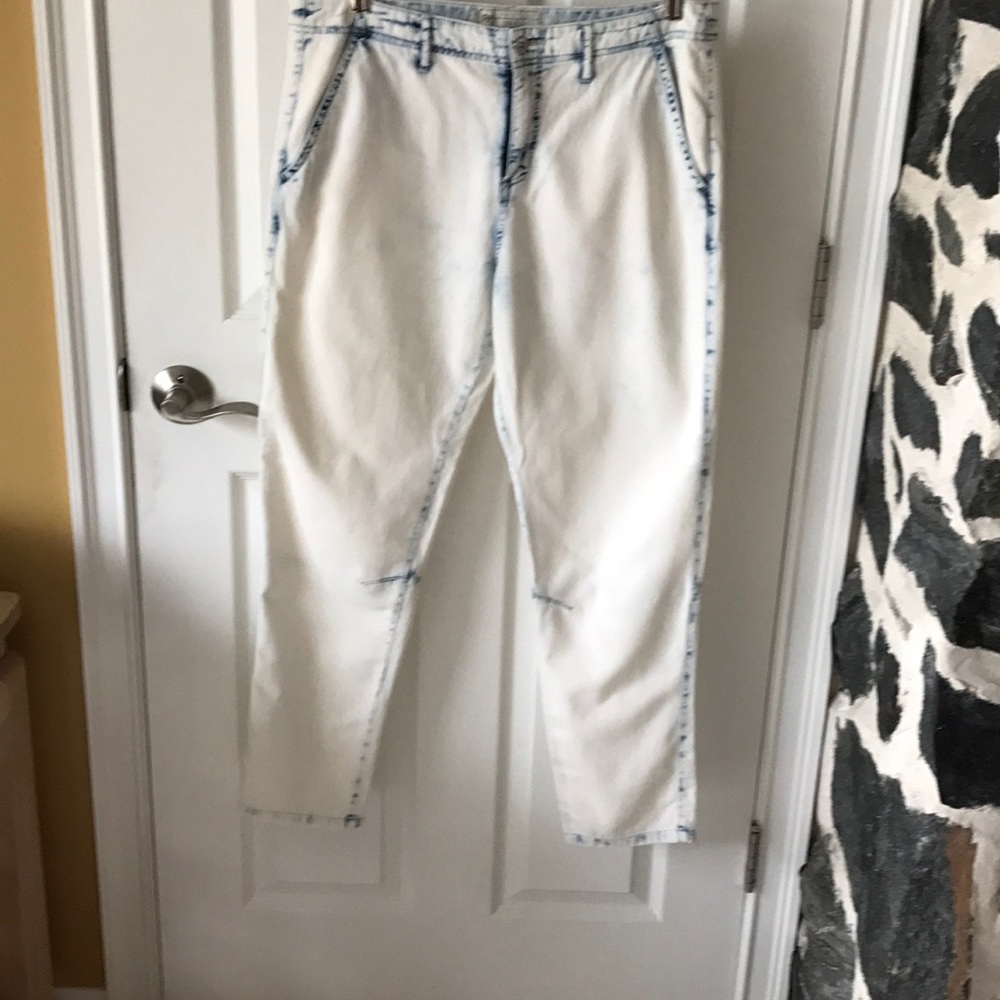 Free People whitewash jeans