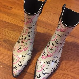 Corky rain boots