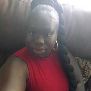 Meet your Posher, Callie