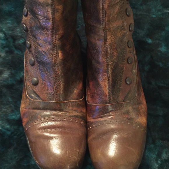 bolo Shoes - 🎉🎉 1 hour sale 🎉🎉Boho chic leather boots