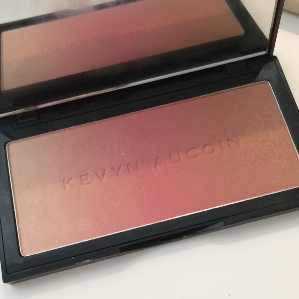 KEVYN AUCOIN THE NEO BRONZER IN CAPRI