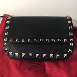 Valentino fanny pack black and gold