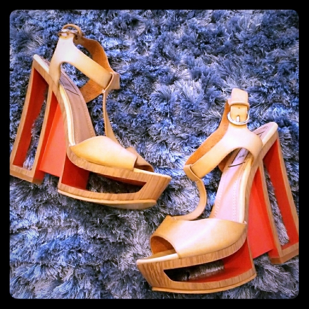 Tan wedges