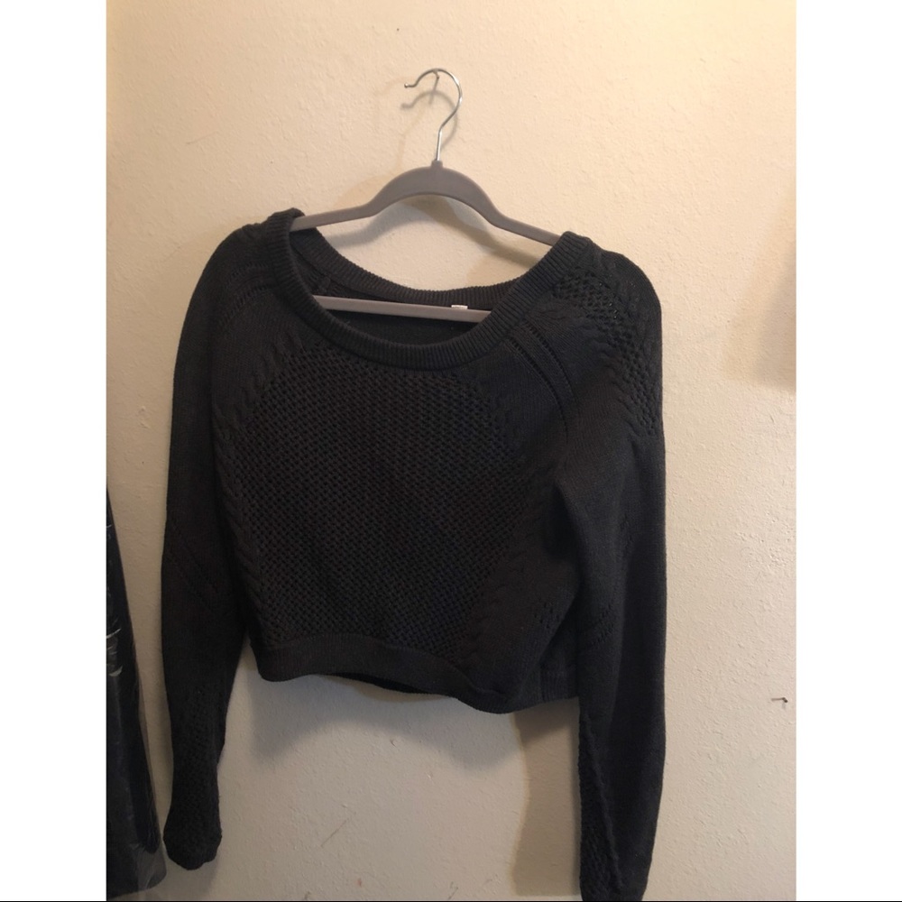 Lululemon crop sweater