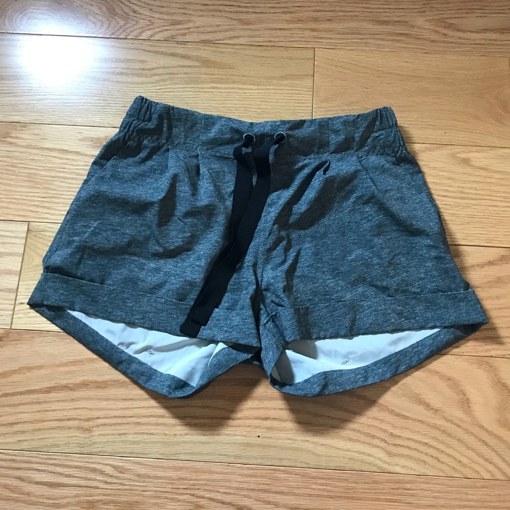Lululemon dark grey shorts size 6