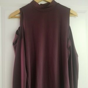 BOGO FREE! 2 stylish tops!