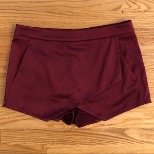 NWOT Express Skort