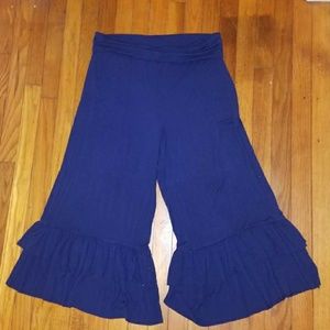 Cropped Ruffle Pants