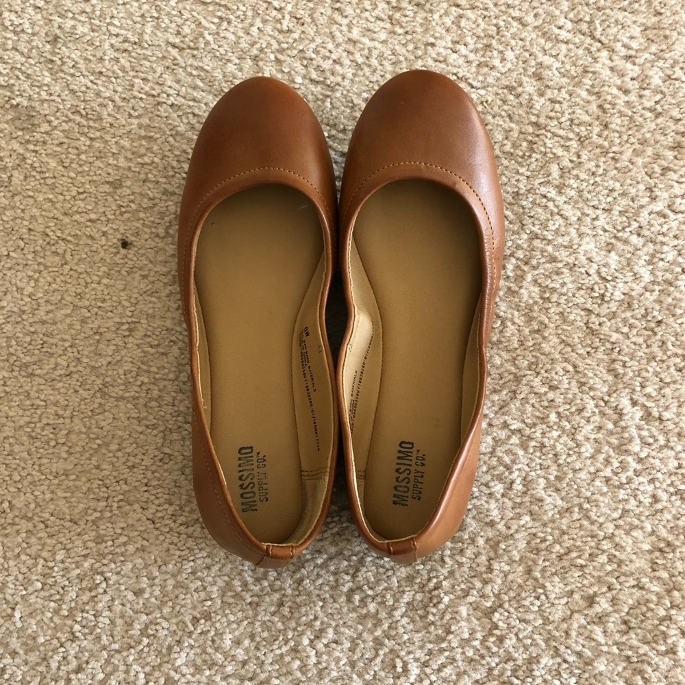 Tan flats