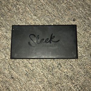 Sleek palette in Vintage Romance