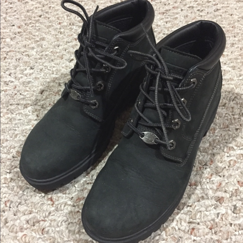 Black Timberland Chukka boots