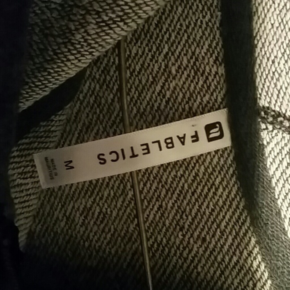 Thin Sweater vest - Picture 3 of 3