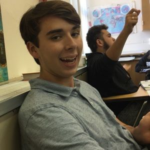 Meet your Posher, Caleigh