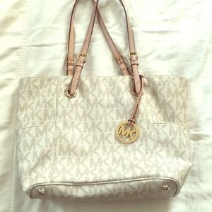 Michael Kors tote