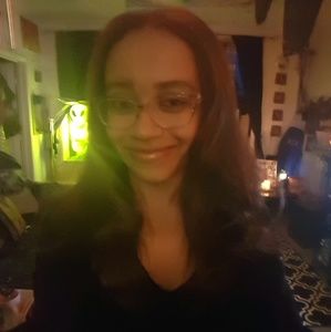 Meet your Posher, Jasmine