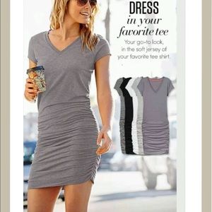 Athleta black topanga v-neck t-shirt dress