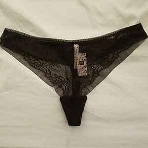 Invisibles thong