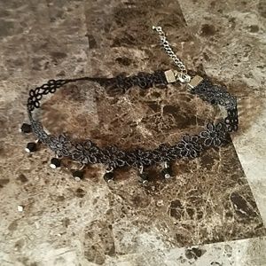 Velvet choker