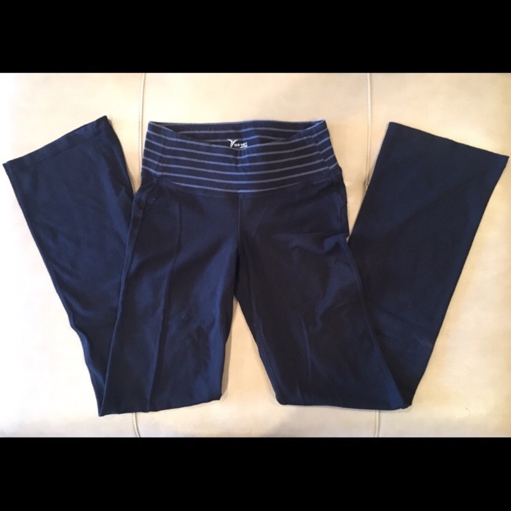 Old Navy Active Yoga Pants, Boot-Cut, Black, S