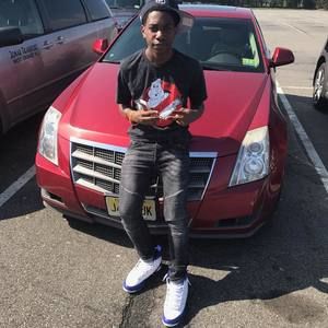 Meet your Posher, Eric