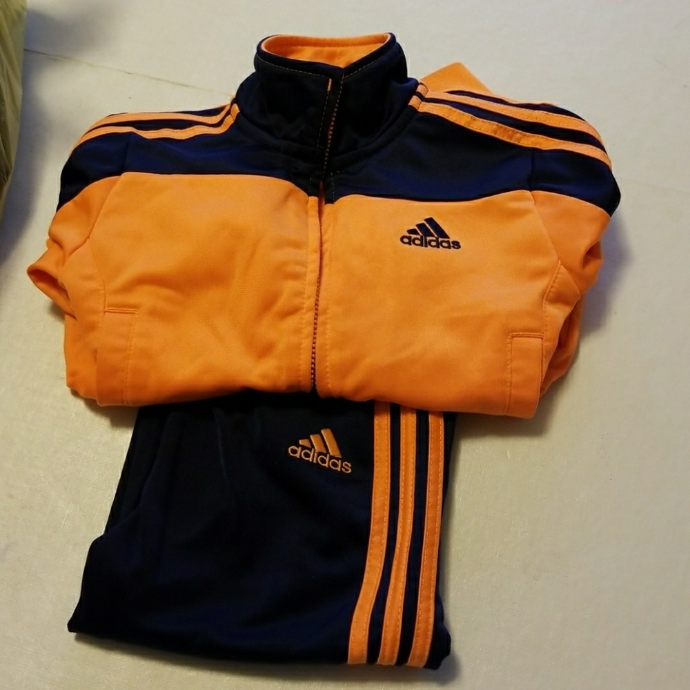 Adidas jogging suit