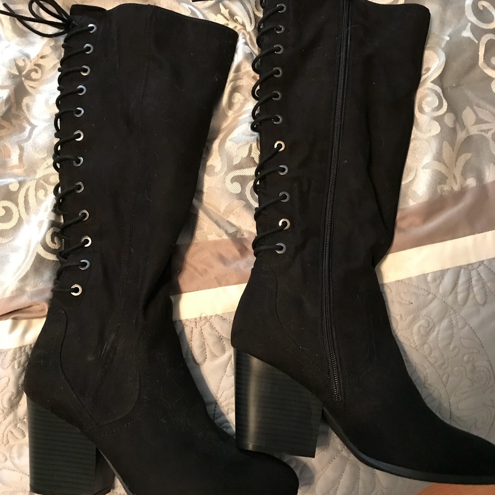 Black lace up boots