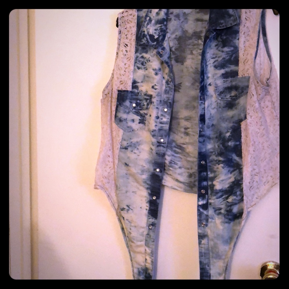 Jean lace button up top