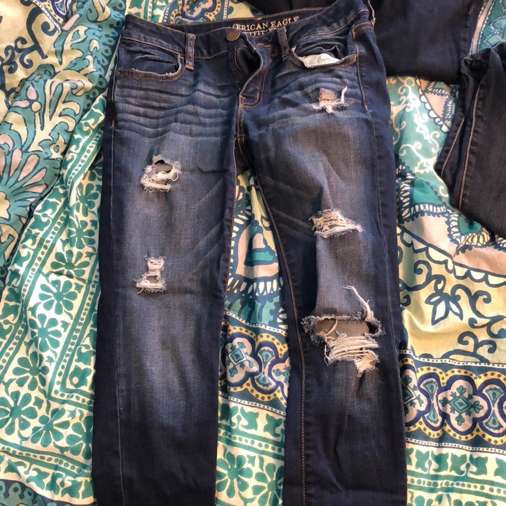 American eagle skinny ripped jeans