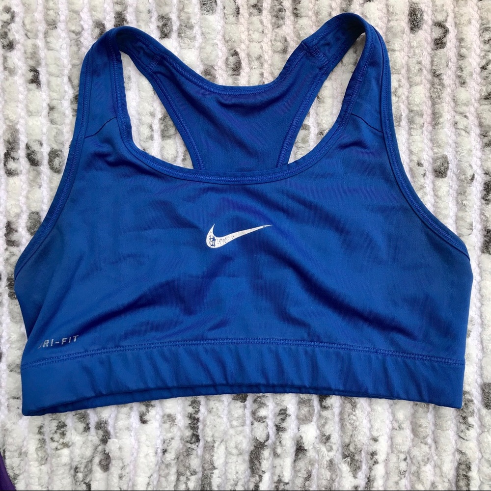 NIKE Dri-fit sports bra