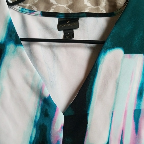 Large top - Picture 3 of 3