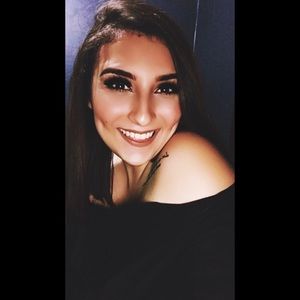 Meet your Posher, Jenna